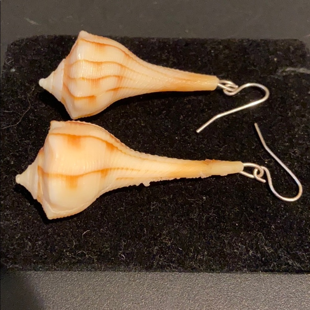 Hand Made SeaShell Earrings - Picture 3 of 5